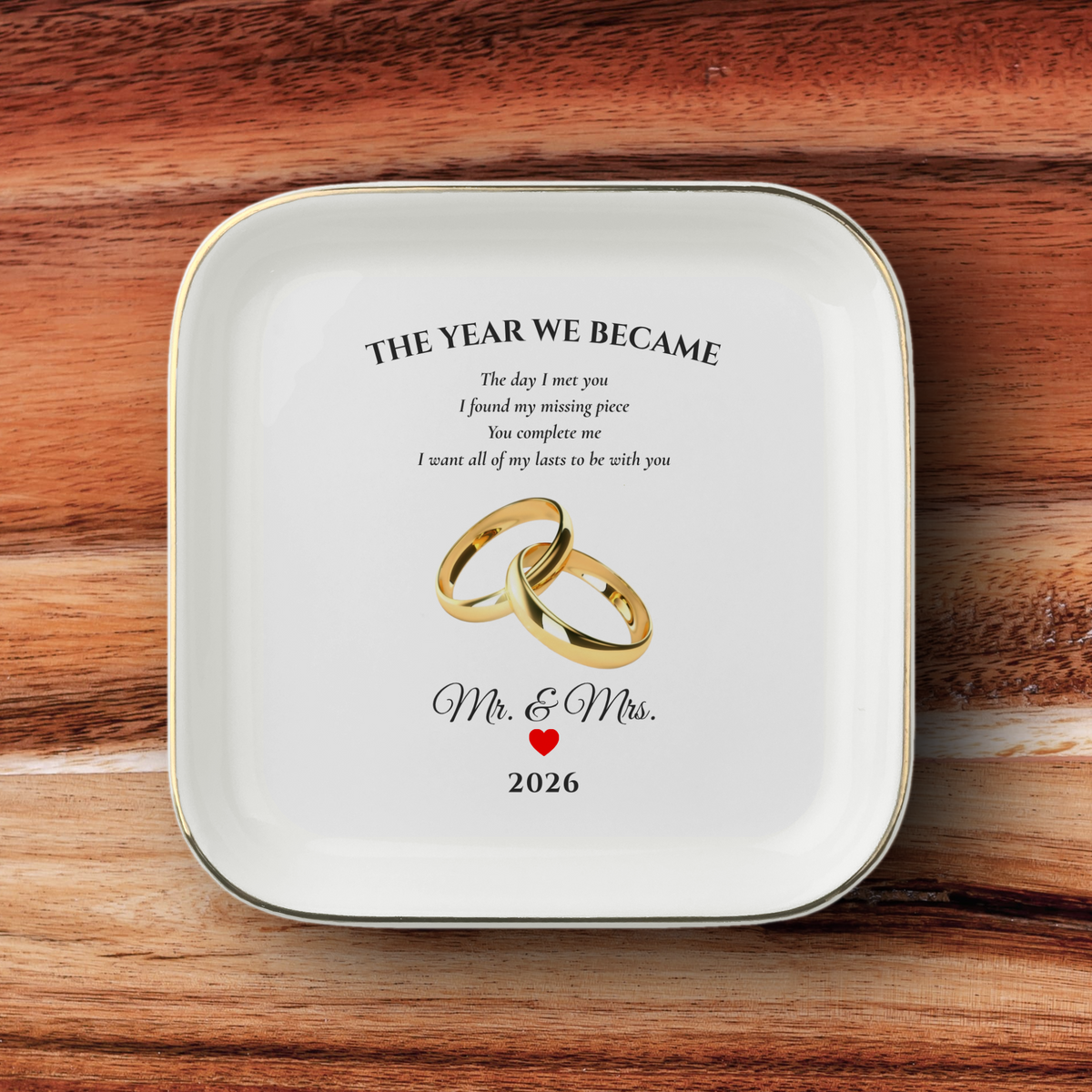 Personalized "The Year We Became Mr. & Mrs." Ceramic Jewelry Dish – 2026 Newlywed Keepsake