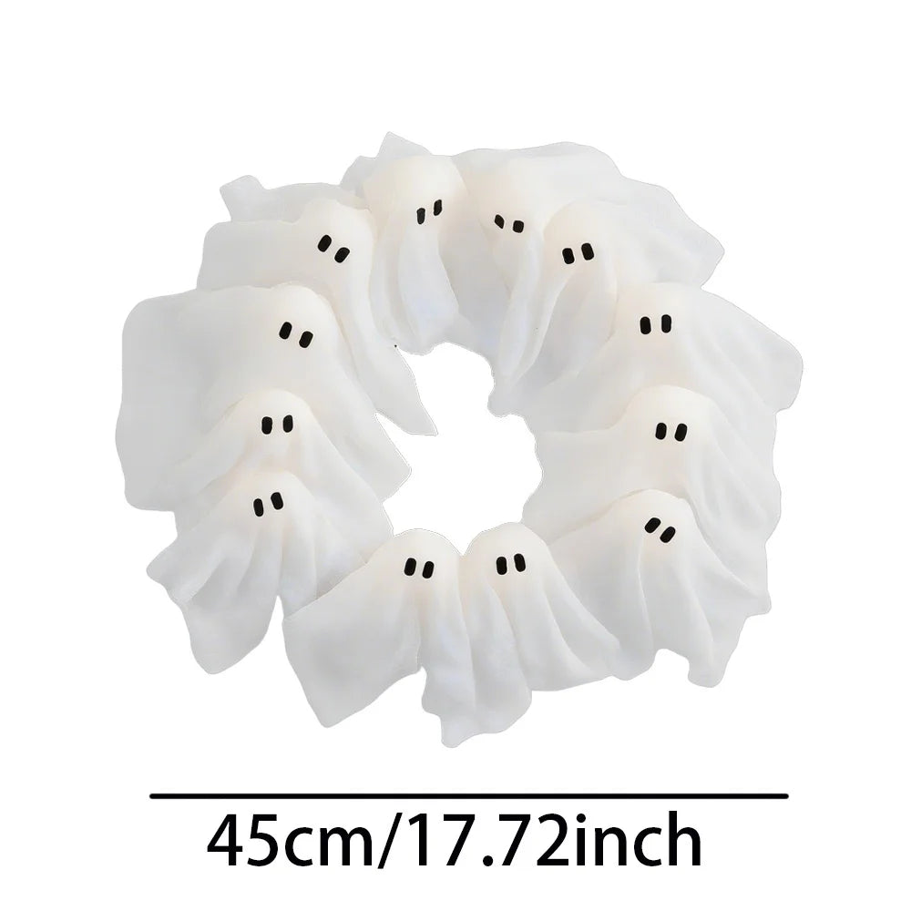 LED Ghost Wreath – Light-Up Halloween Door Décor (40cm)