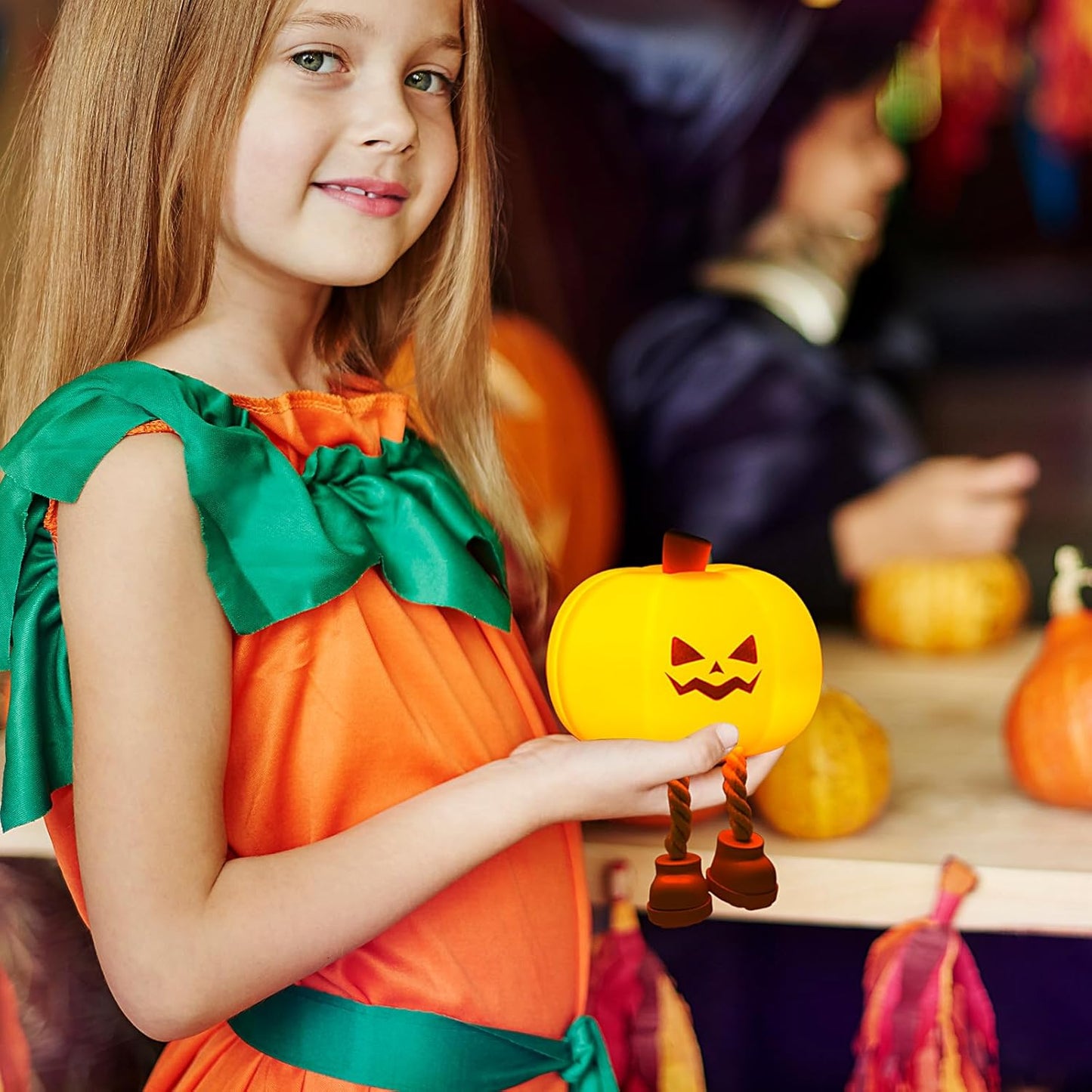“The Viral Pumpkin Light That Ends Bedtime Battles”